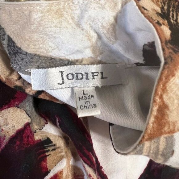 Jodifl large long sleeve floral dress - Picture 5 of 5